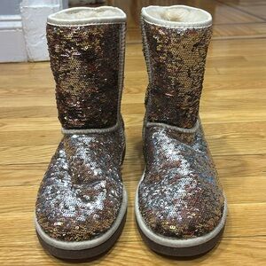 UGG sparkles champagne Sequin sparkle boot Sz‎ 7